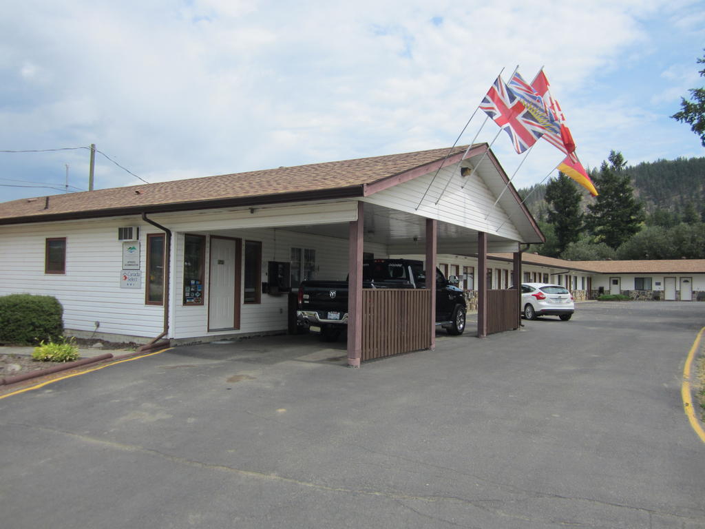 Monte Carlo Motel Barriere Exterior photo